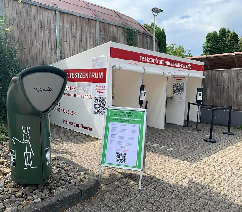 Corona-Testzentrum in Mülheim an der Ruhr von außen