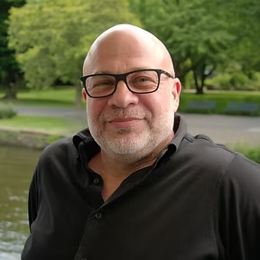 Sebastian Ewertz